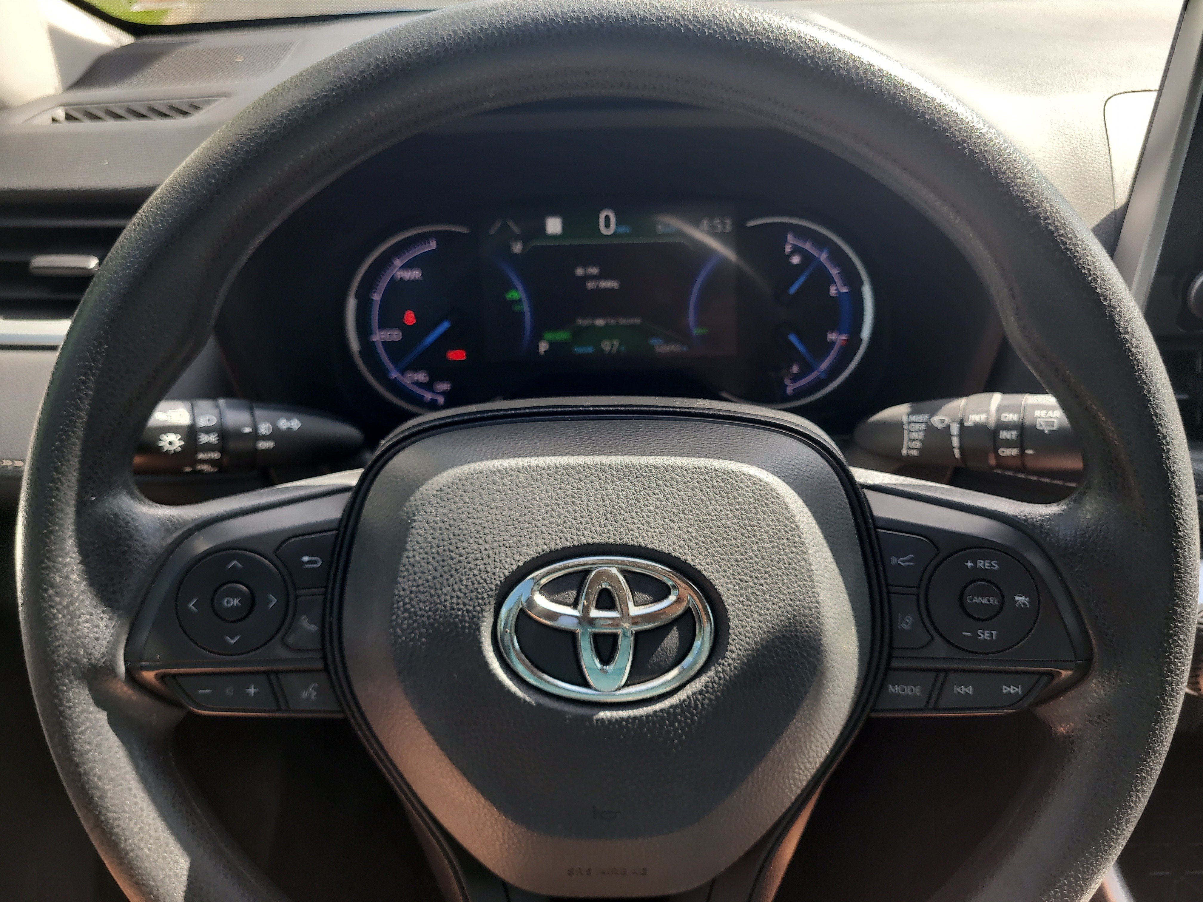 Certified 2025 Toyota RAV4 Woodland Edition AWD/4WD image 29
