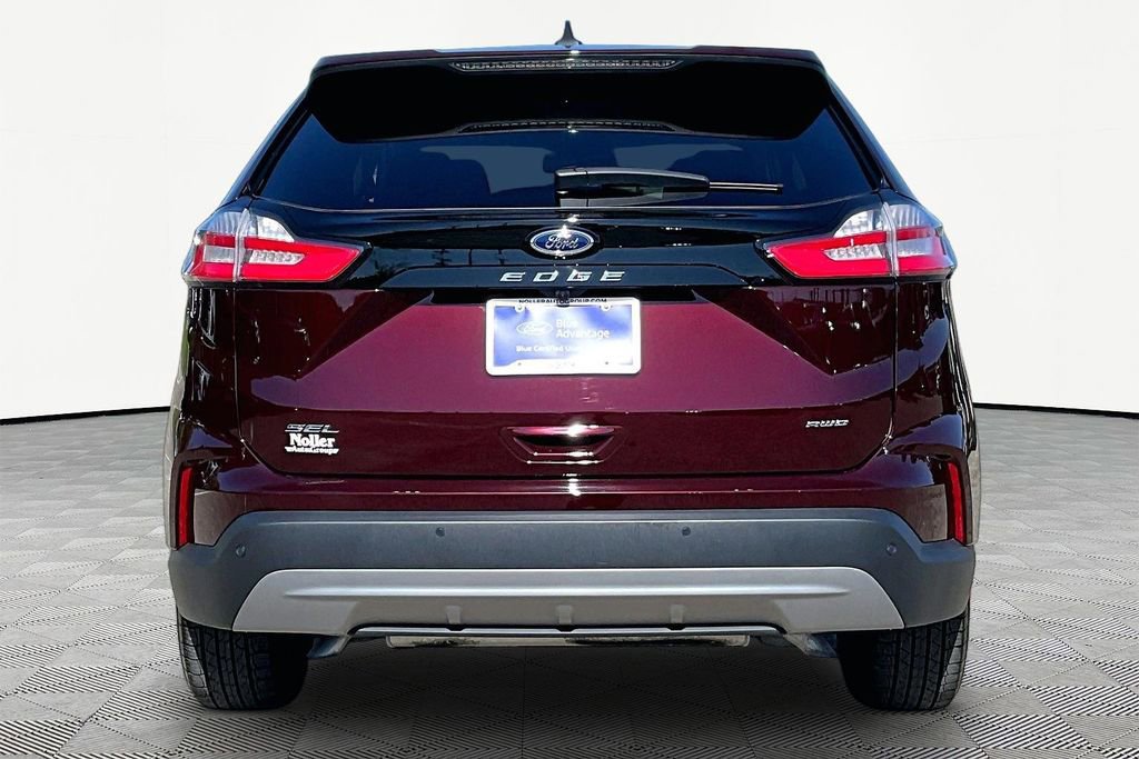 Certified 2024 Ford Edge SEL w/ Convenience Package AWD/4WD image 4