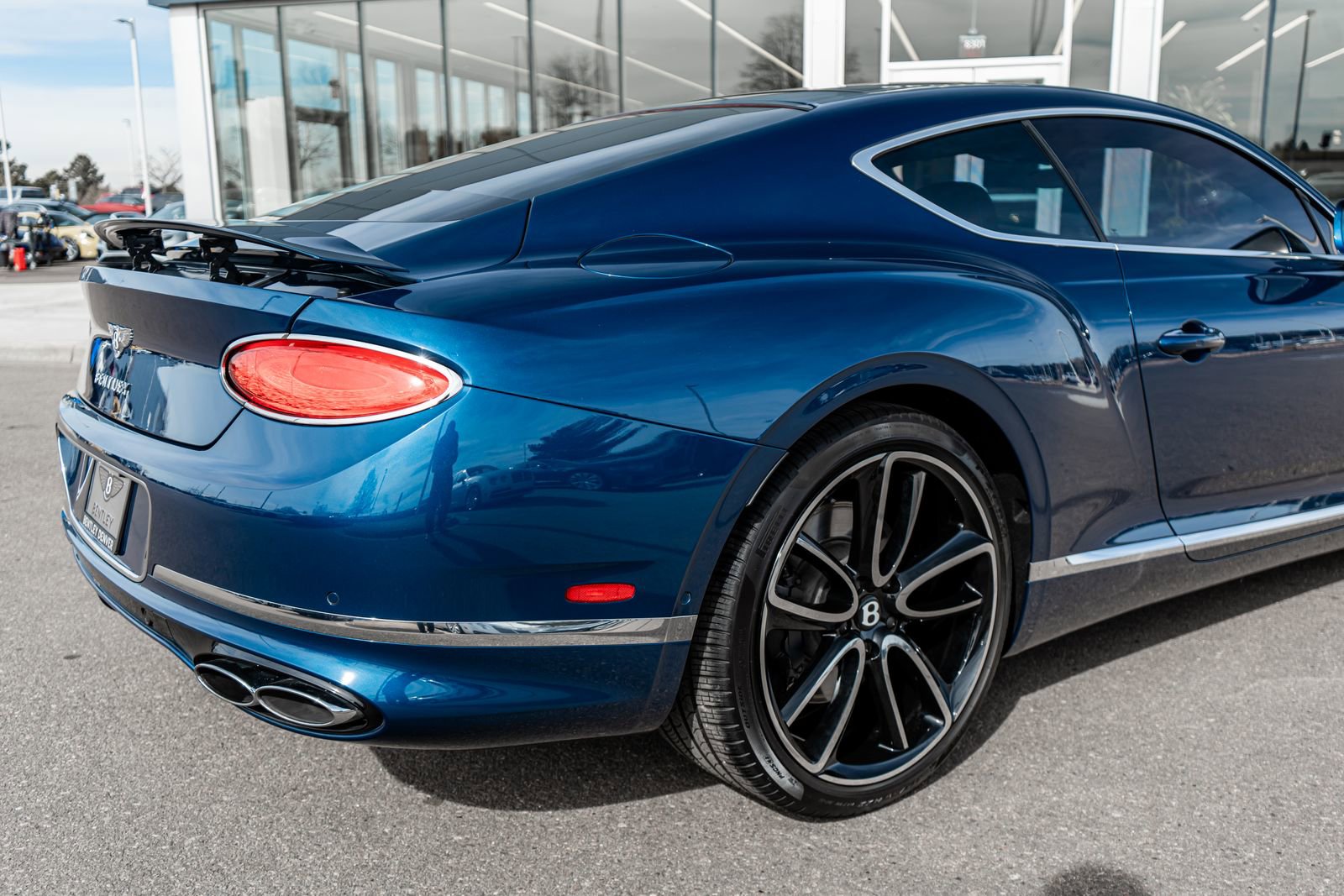 Used 2024 Bentley Continental GT image 13