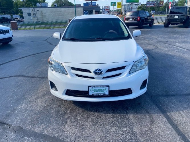 Used 2012 Toyota Corolla L FWD image 2