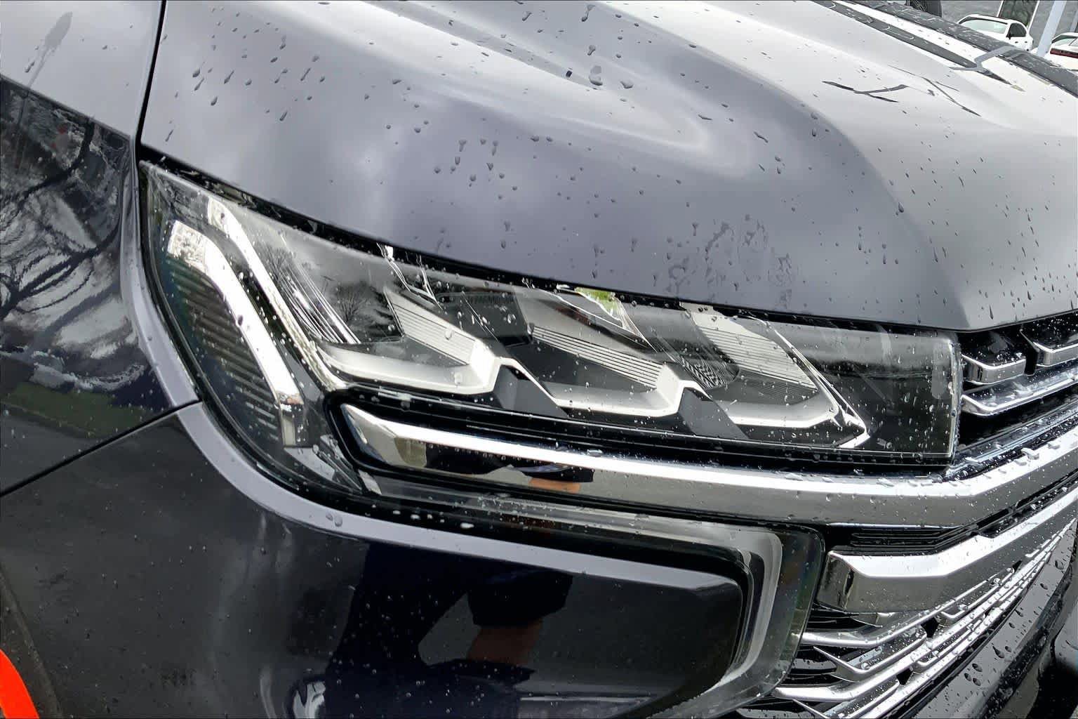 Used 2022 Chevrolet Tahoe Premier AWD/4WD image 29