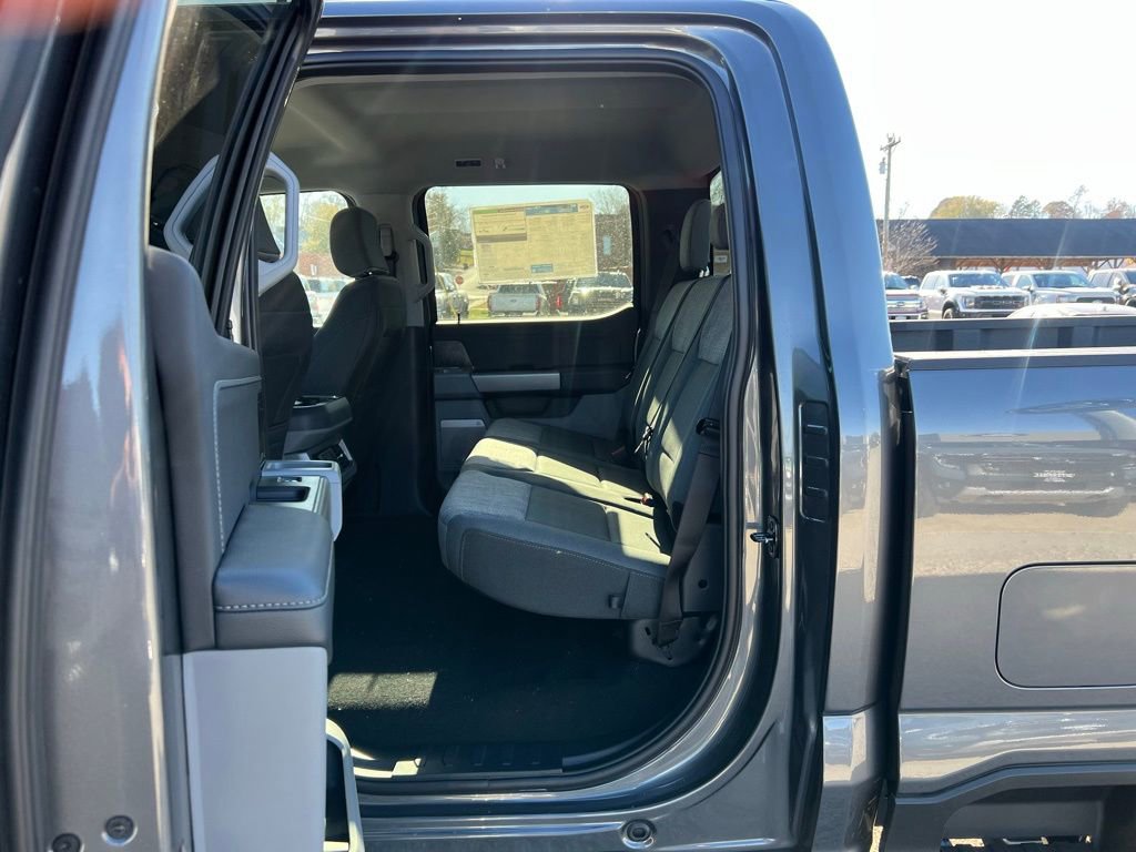 New 2026 Ford F350 XLT w/ XLT Premium Package image 16