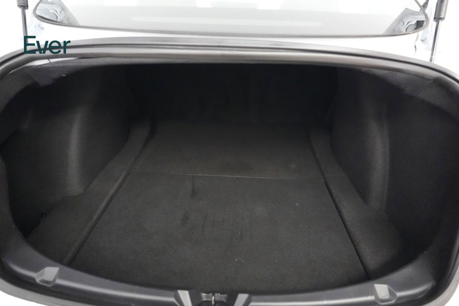 Used 2020 Tesla Model 3 Standard Range image 8