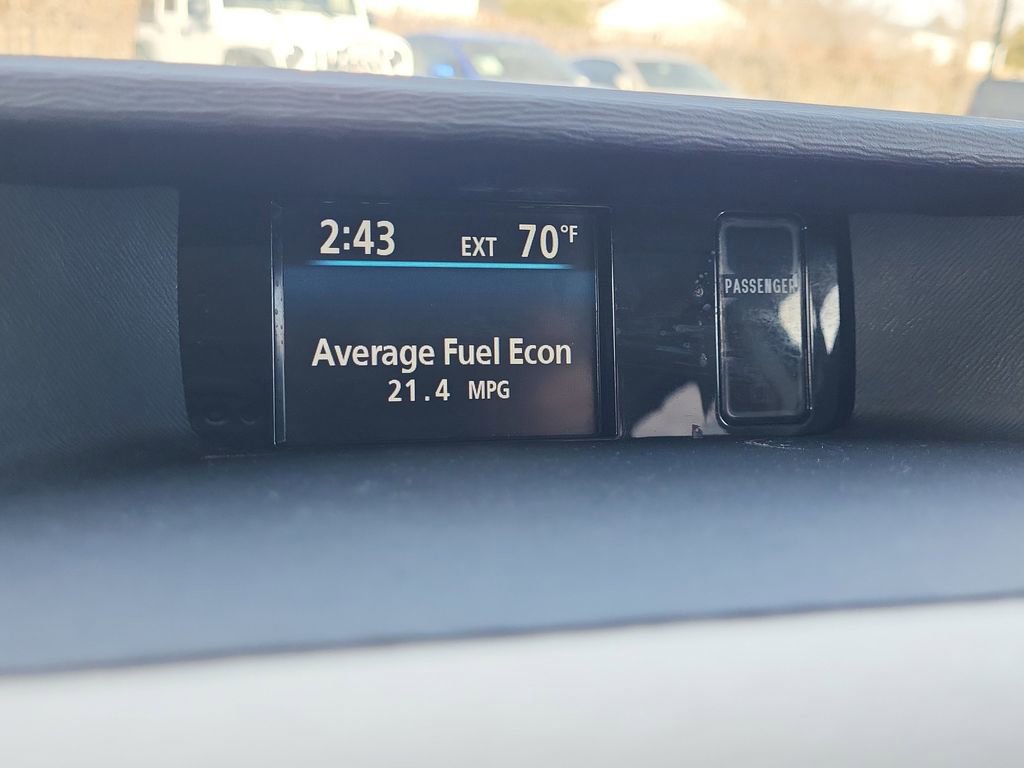 Used 2012 Toyota Sienna LE w/ Towing Pkg image 26