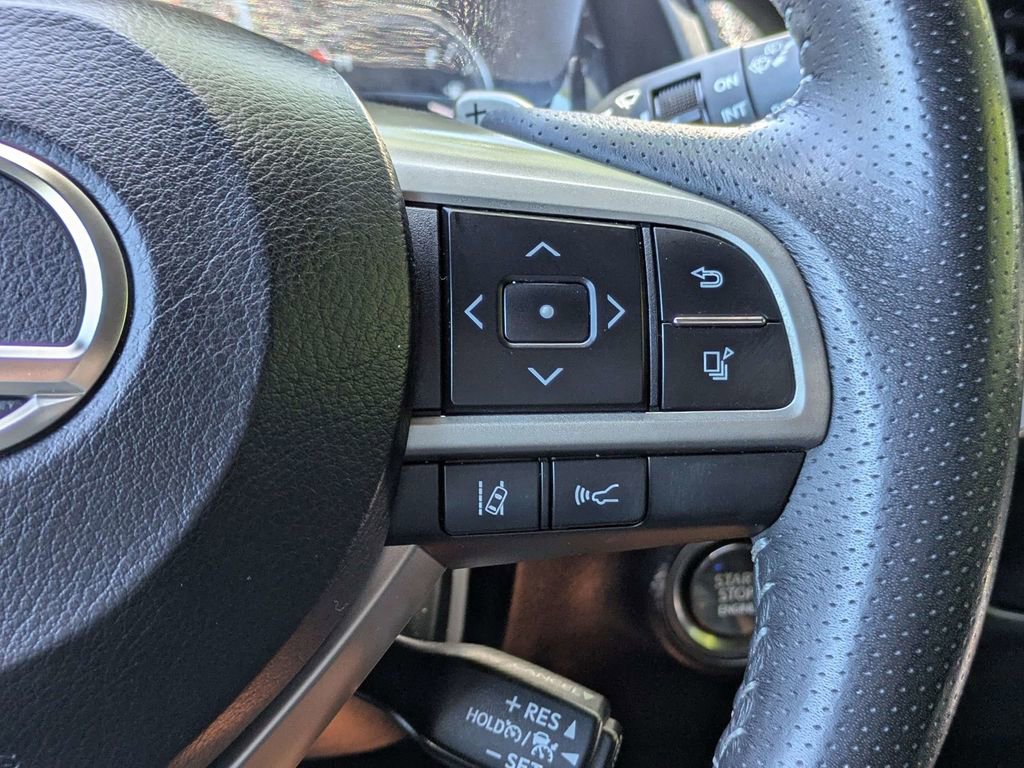 Used 2022 Lexus RX 350 F Sport w/ Accessory Package AWD/4WD image 28