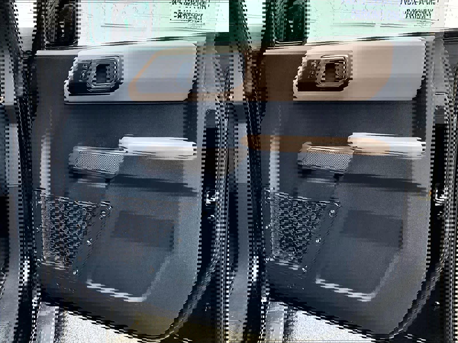 Used 2022 Ford Bronco Wildtrak image 12