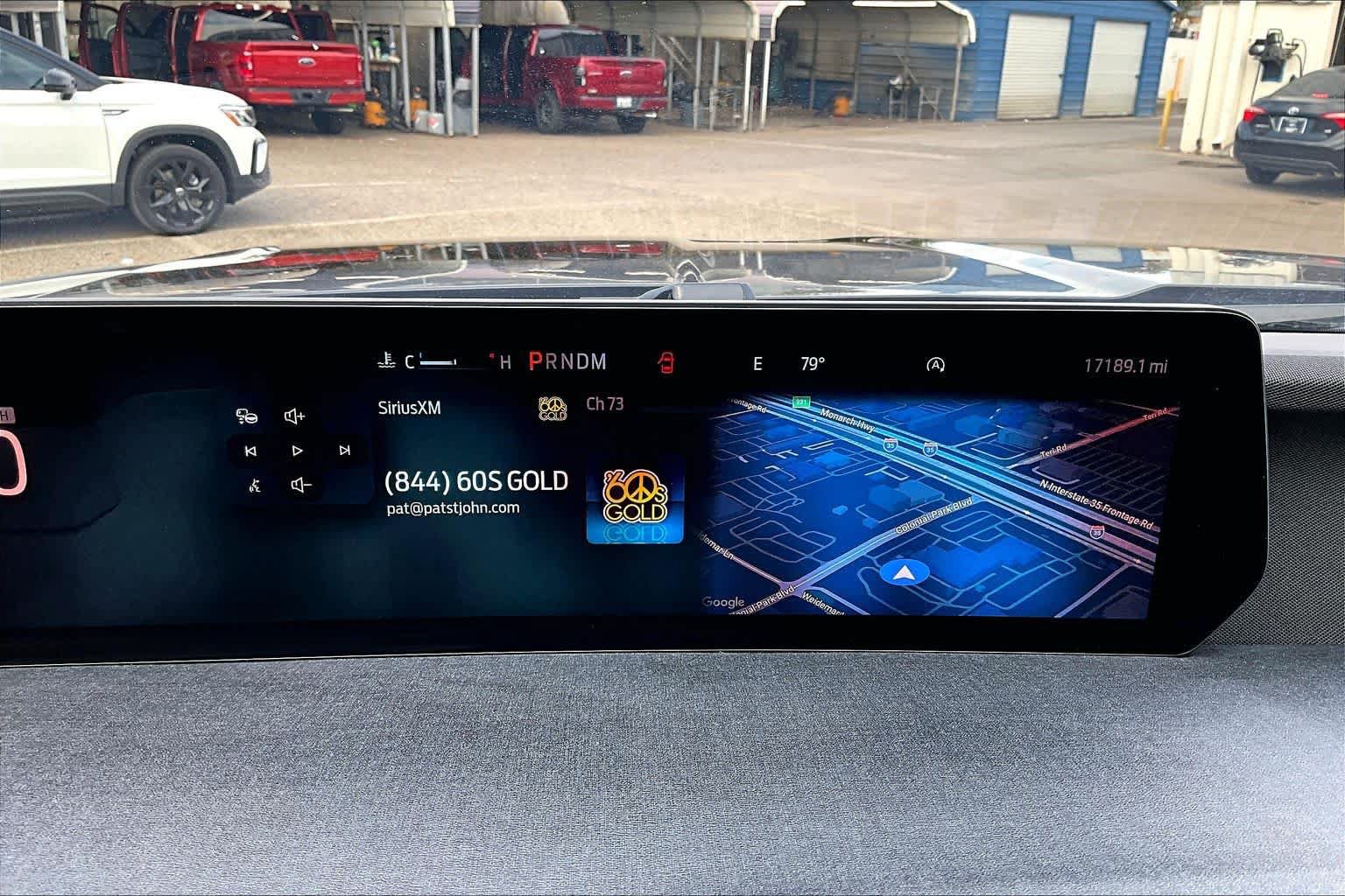 Used 2025 Ford Expedition Active RWD image 26