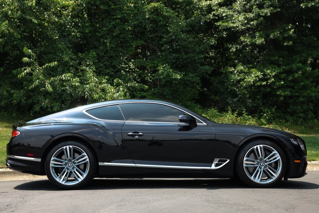 Used 2024 Bentley Continental GT image 35