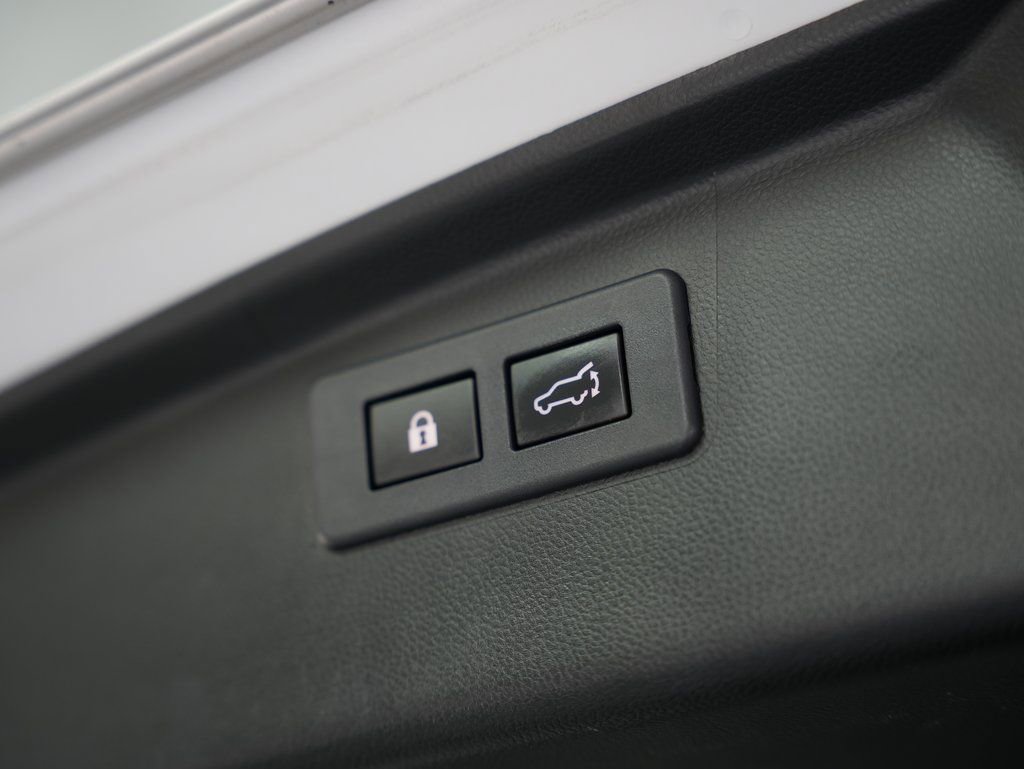 Used 2020 Subaru Outback Limited XT image 40