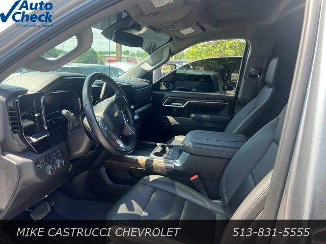 Used 2025 Chevrolet Silverado 3500 LT w/ All Star Edition AWD/4WD image 6