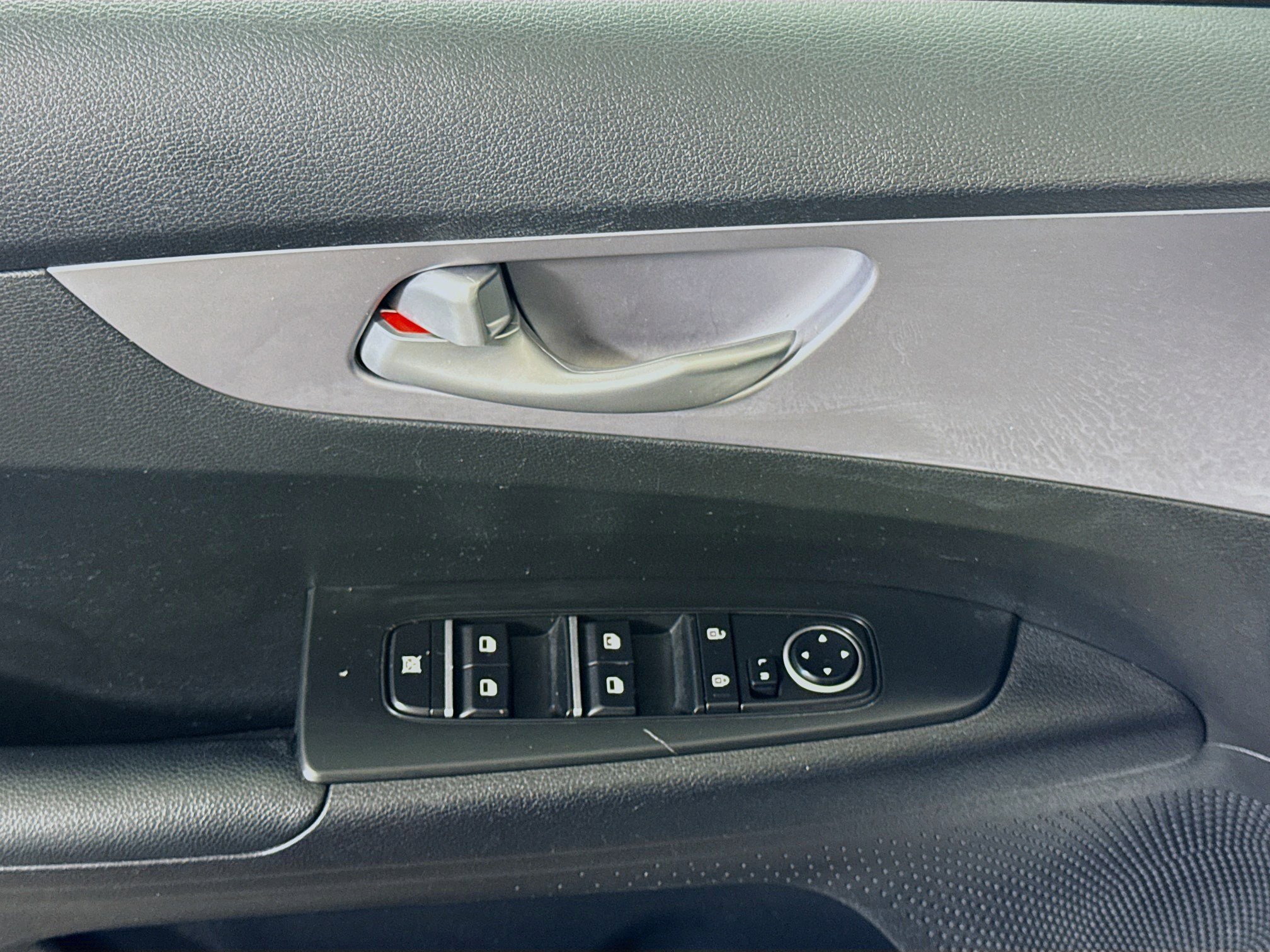 Used 2024 Kia Forte LX FWD image 23