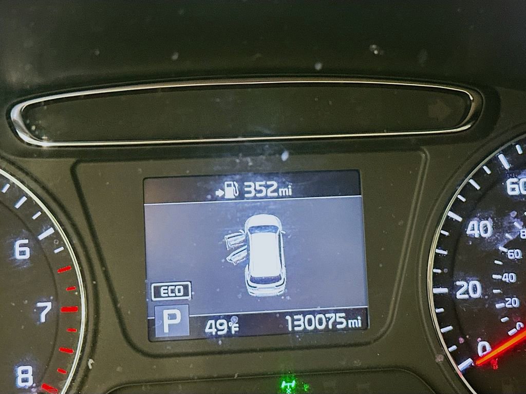 Used 2019 Kia Sorento LX image 12