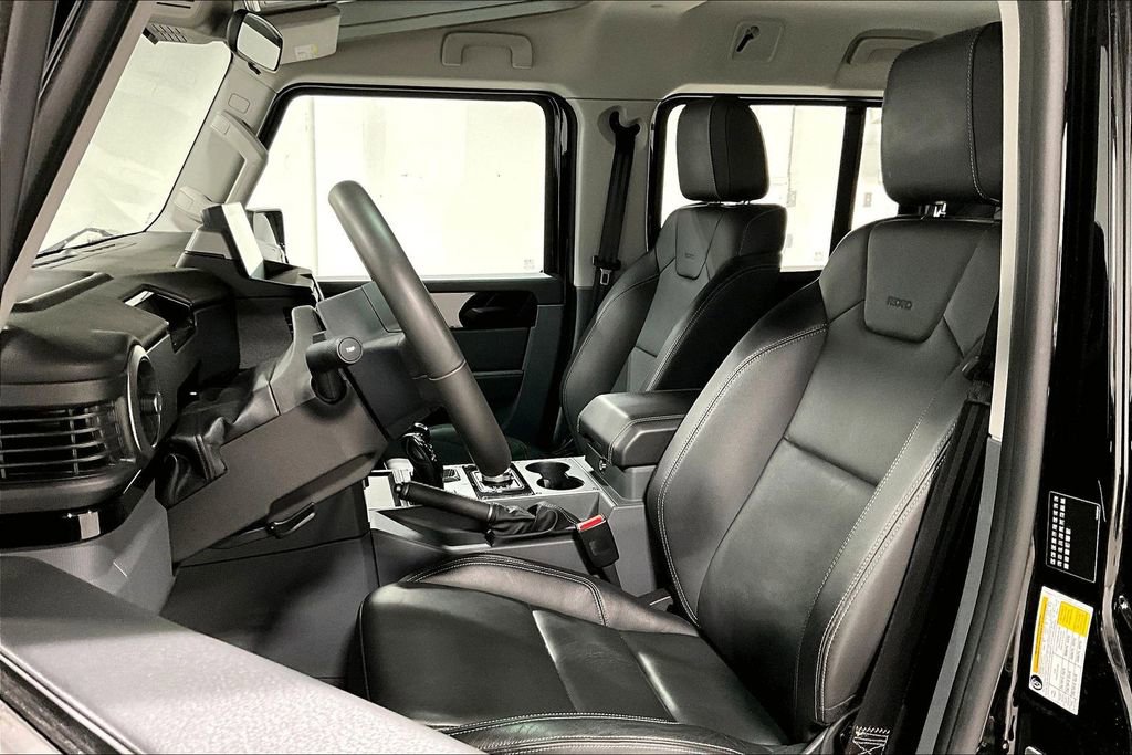 Used 2024 INEOS Grenadier Fieldmaster Edition image 33
