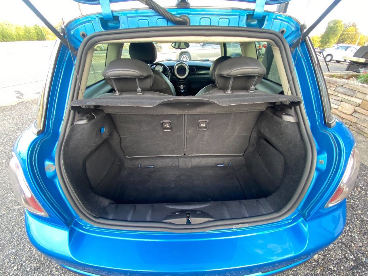 Used 2011 MINI Cooper S image 14