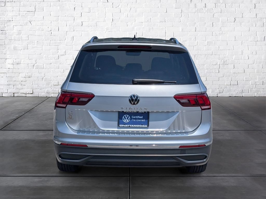 Used 2023 Volkswagen Tiguan SE FWD image 6