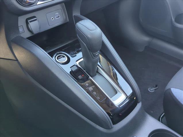 New 2025 Nissan Versa SV w/ Trunk Package image 10