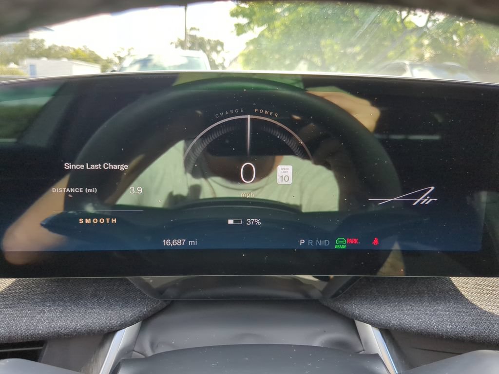 Used 2024 Lucid Air Pure RWD image 30