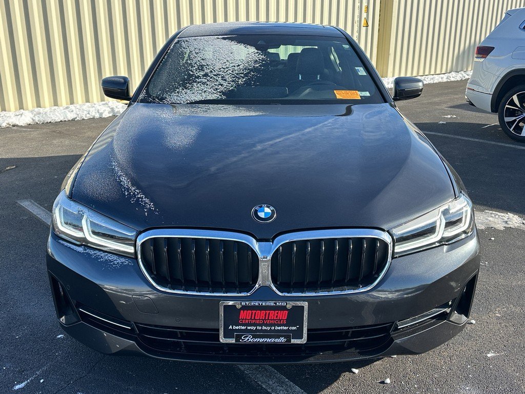 Used 2021 BMW 530i xDrive w/ Convenience Package image 2