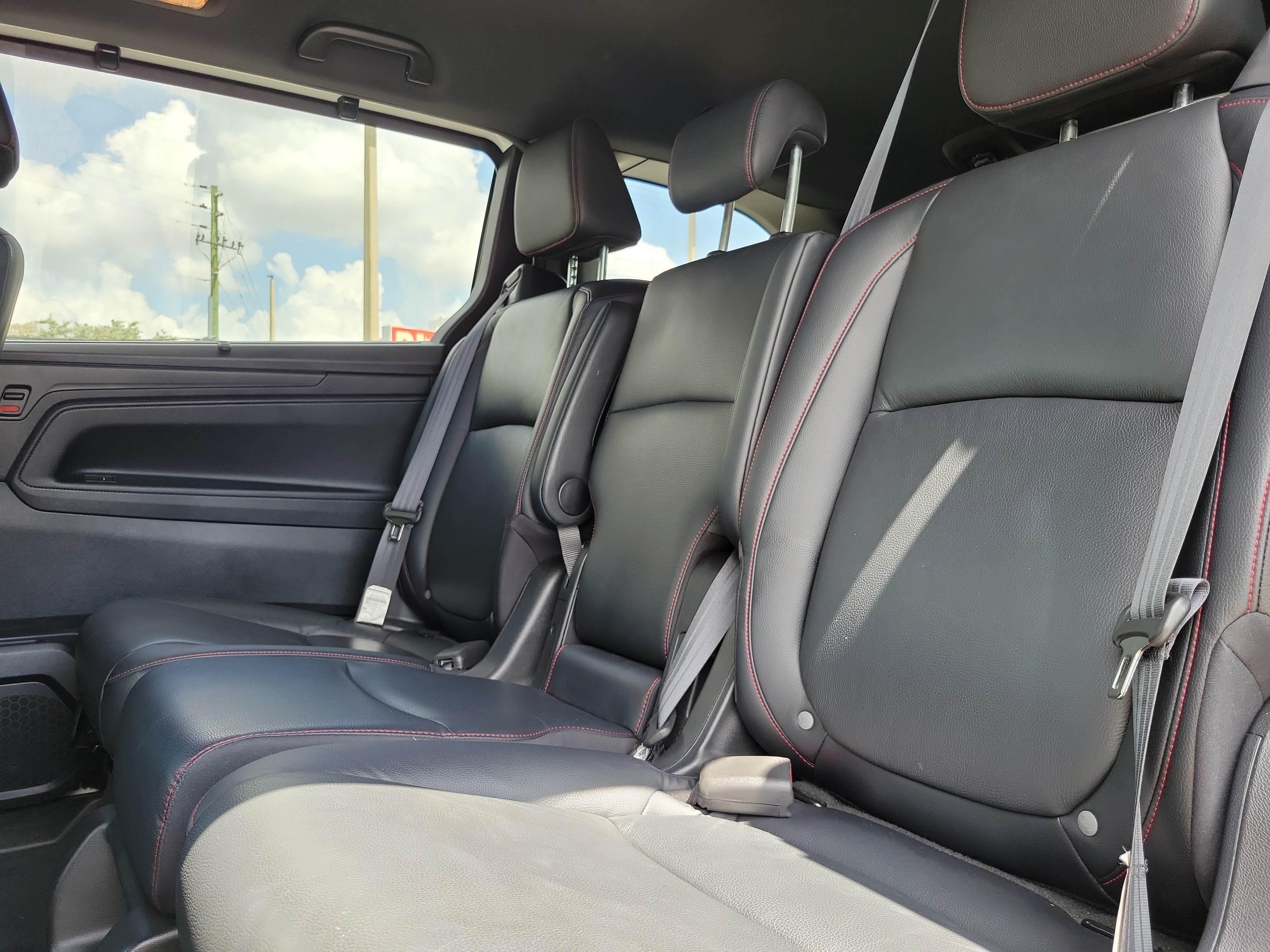 Certified 2023 Honda Odyssey Sport image 12