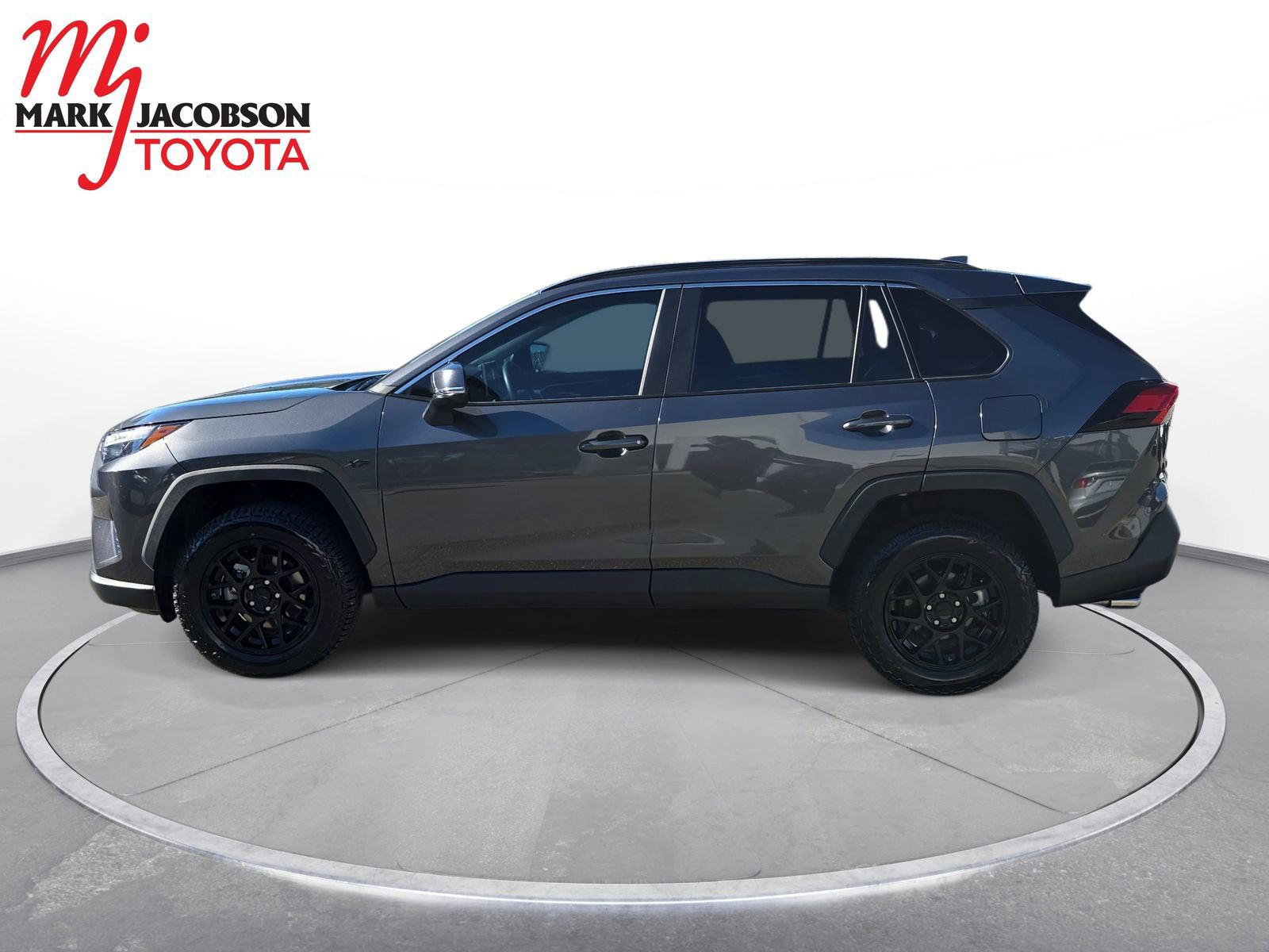 Used 2024 Toyota RAV4 XLE image 14