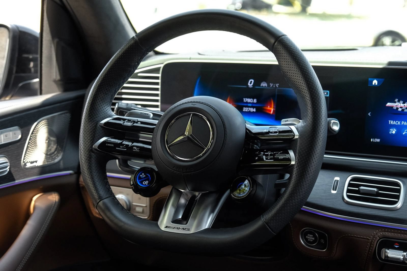 Used 2024 Mercedes-Benz GLE 63 AMG S image 16