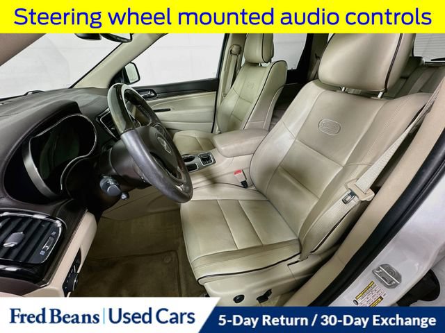 Used 2020 Jeep Grand Cherokee Overland AWD/4WD image 27