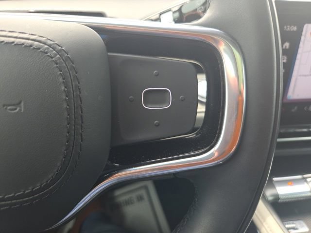 Certified 2024 Lincoln Nautilus Premier w/ Equipment Group 102A AWD/4WD image 34