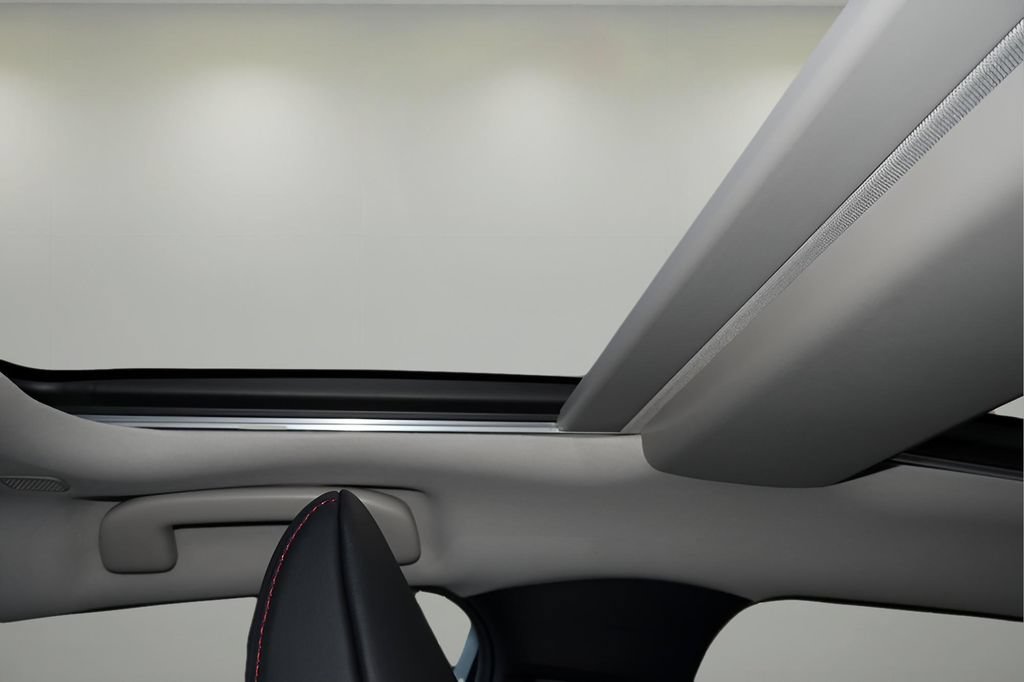 New 2026 Toyota Prius Plug-In Hybrid FWD image 25
