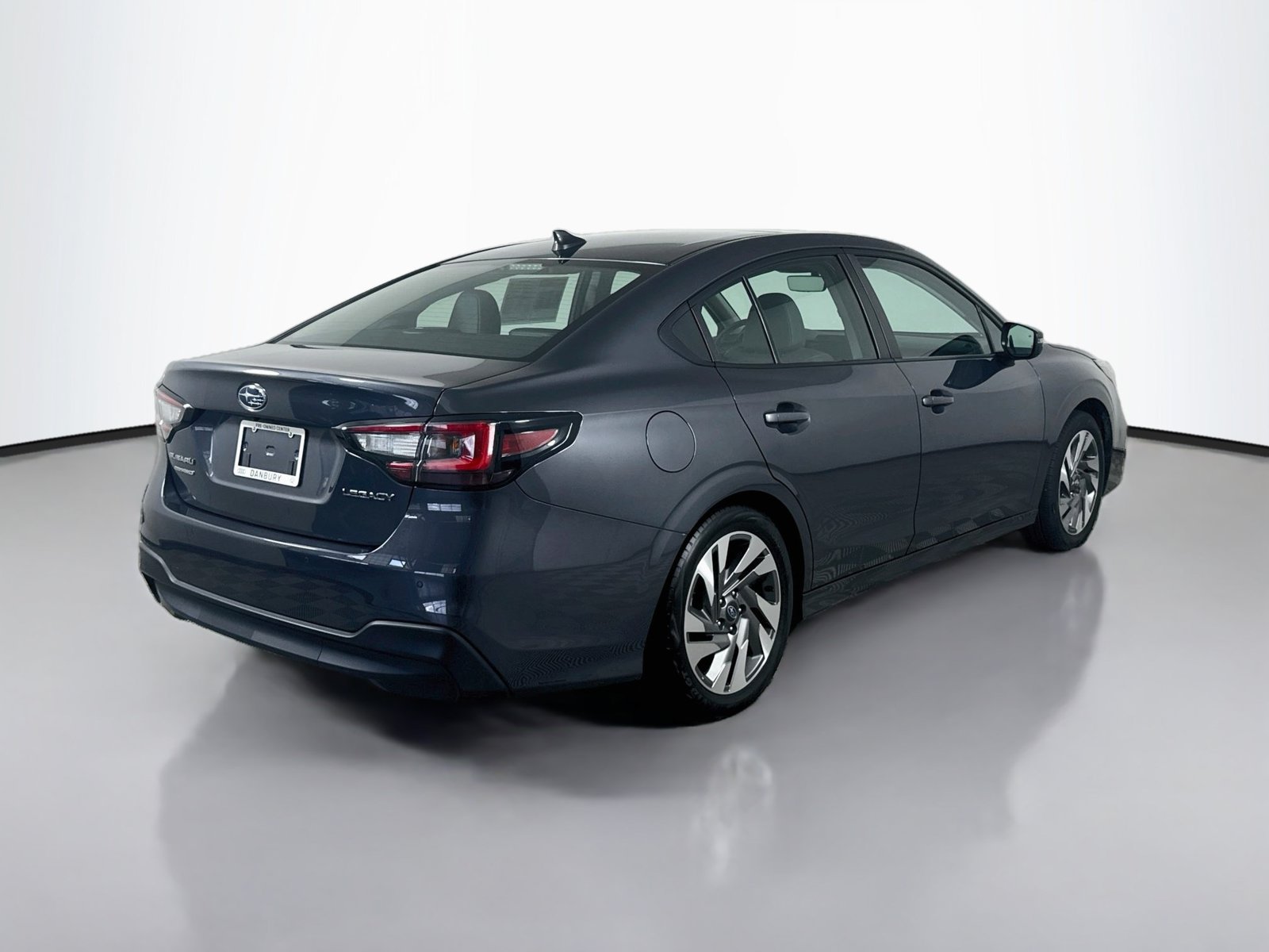 Used 2024 Subaru Legacy Limited AWD/4WD image 9