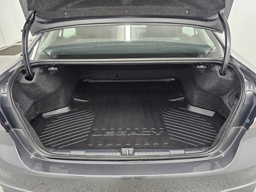 Used 2020 Subaru Legacy Premium AWD/4WD image 26