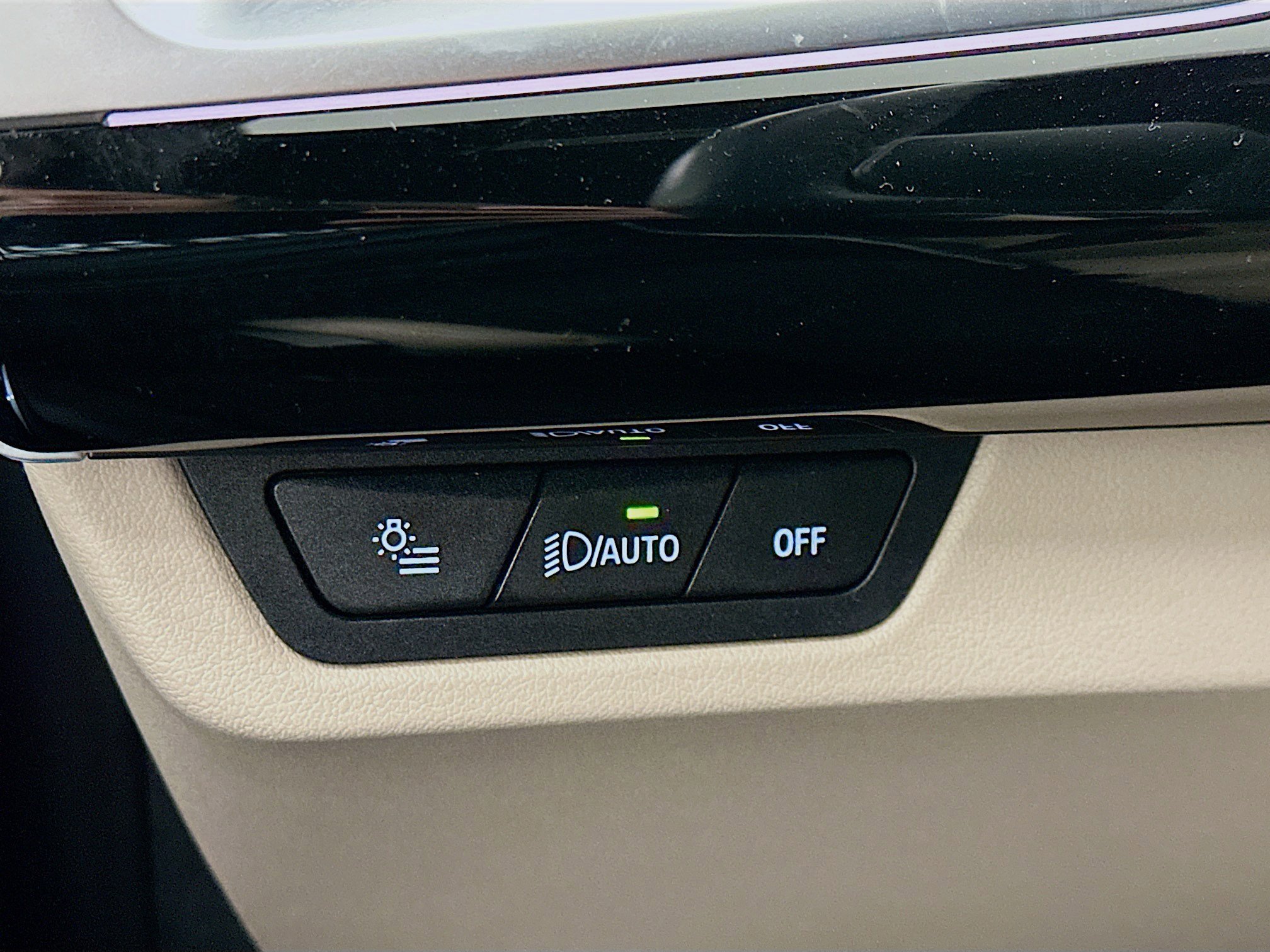 Used 2025 BMW X1 xDrive28i w/ Convenience Package AWD/4WD image 17