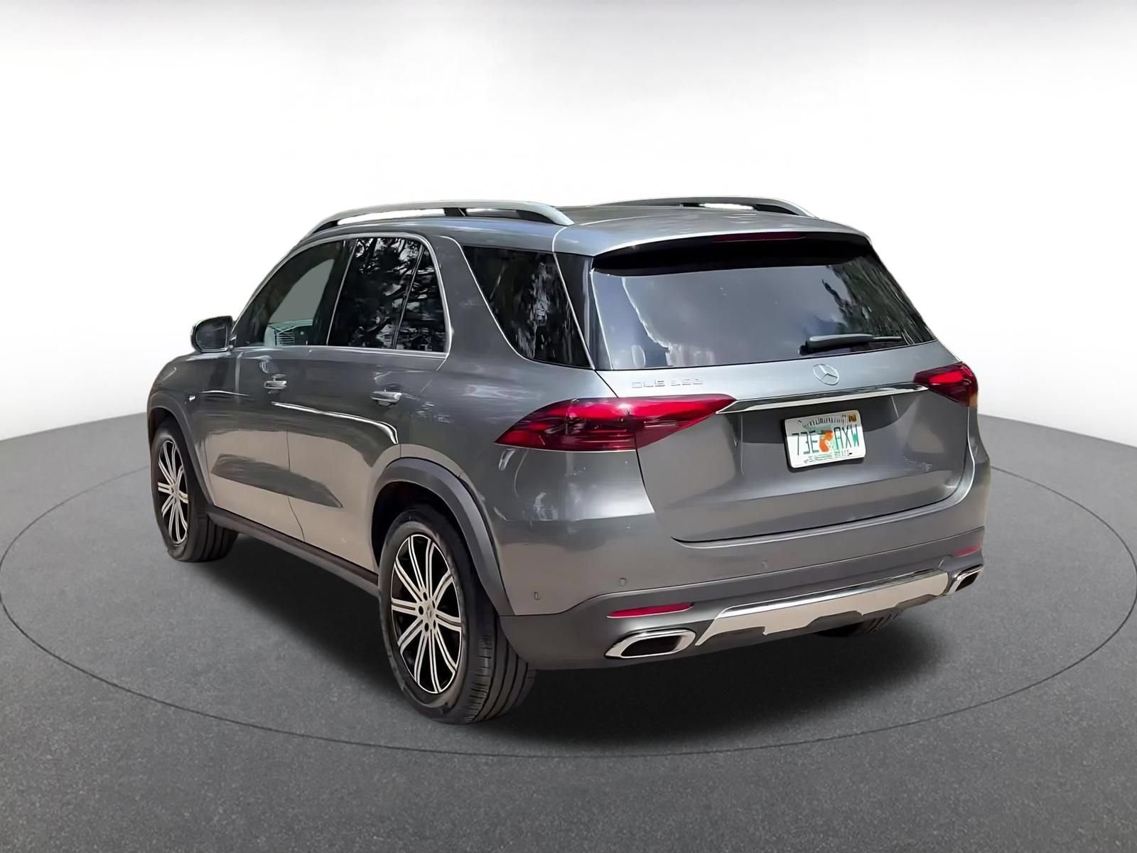 Used 2026 Mercedes-Benz GLE 350 4MATIC image 9