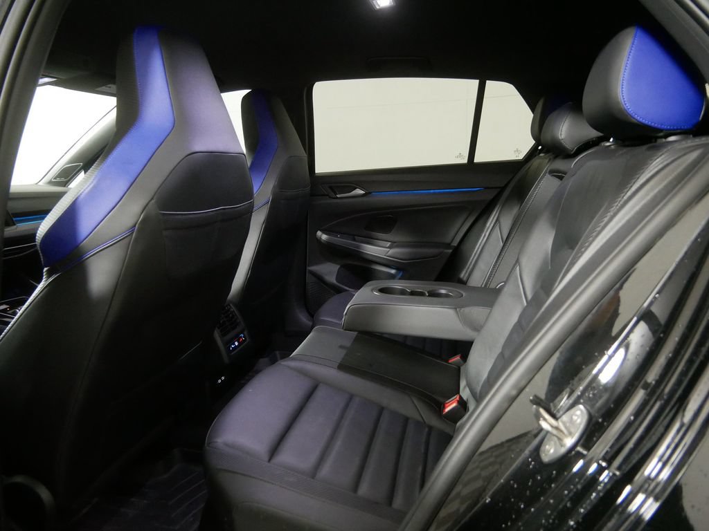 Used 2024 Volkswagen Golf R AWD/4WD image 17