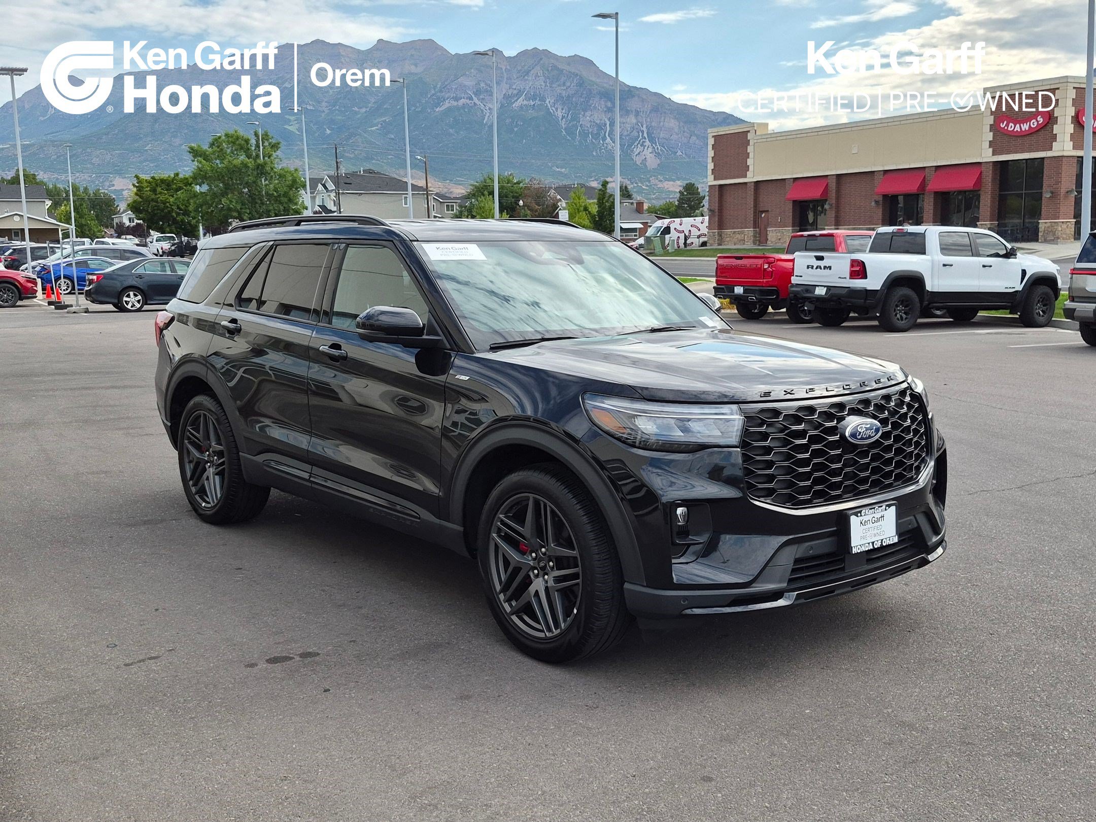Used 2025 Ford Explorer ST-Line w/ ST-Line Street Pack AWD/4WD image 1
