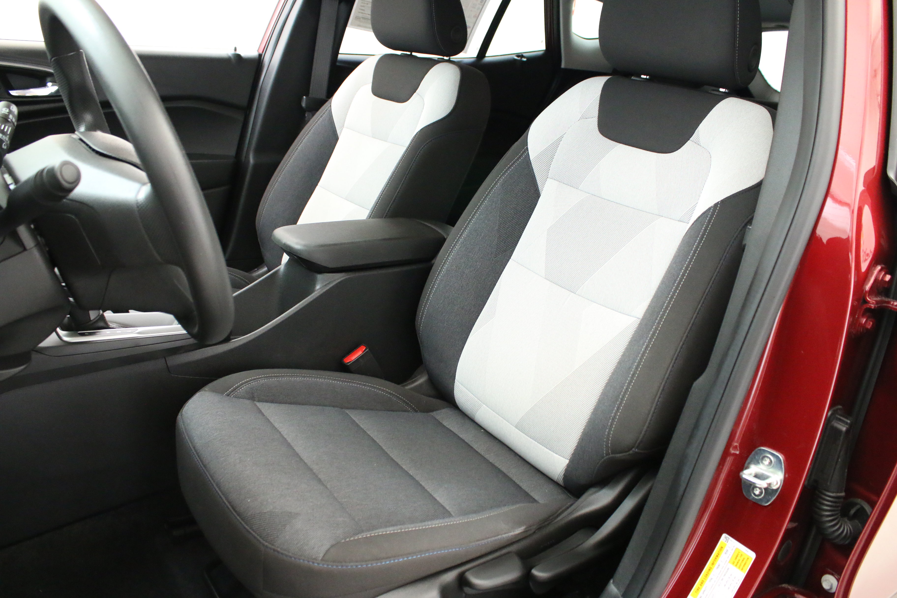 Certified 2024 Chevrolet Trax LS FWD image 26