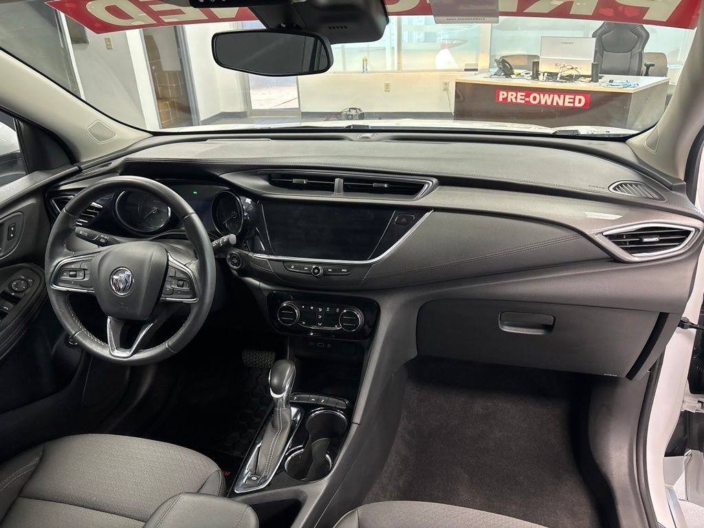 Used 2023 Buick Encore GX Select w/ Sport Touring Package FWD image 15
