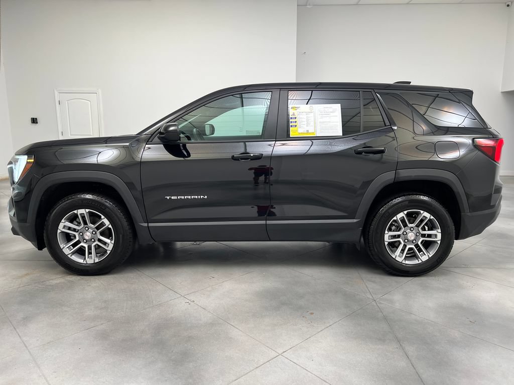 Used 2025 GMC Terrain Elevation FWD image 5