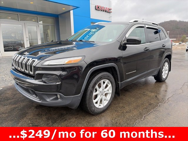 Used 2017 Jeep Cherokee Latitude w/ Cold Weather Group
