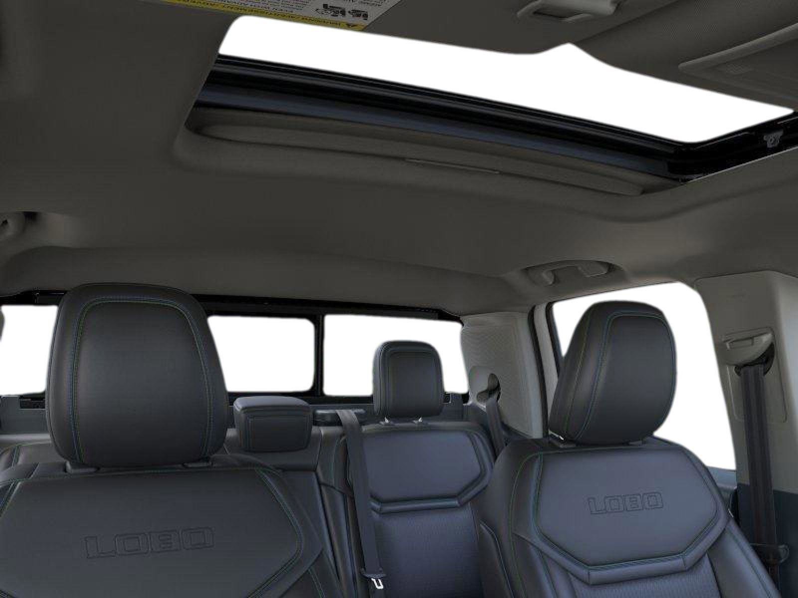 New 2025 Ford Maverick Lobo AWD/4WD image 12
