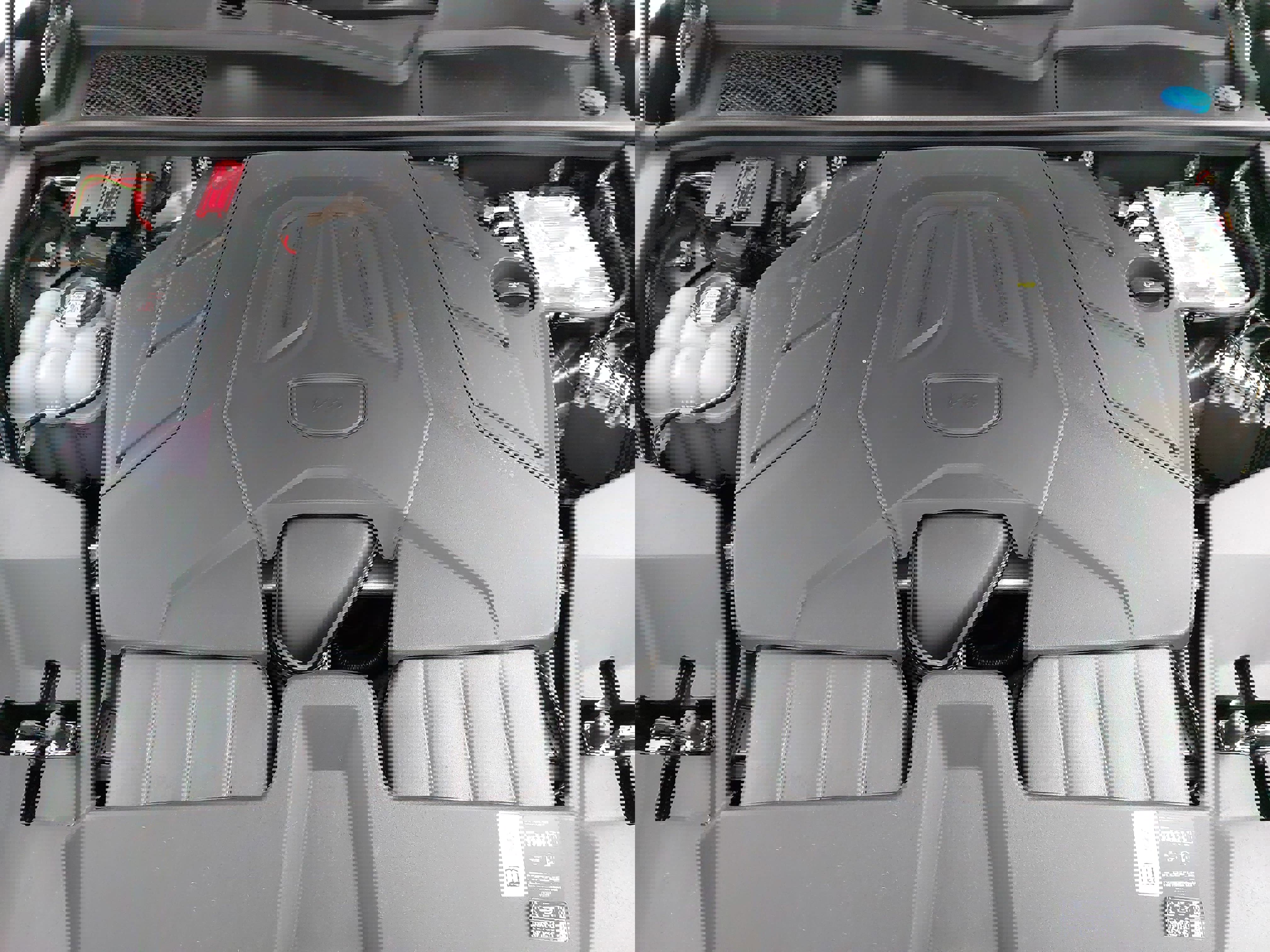 Used 2025 Porsche Cayenne image 33