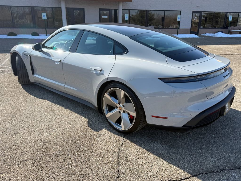Used 2021 Porsche Taycan 4S image 7
