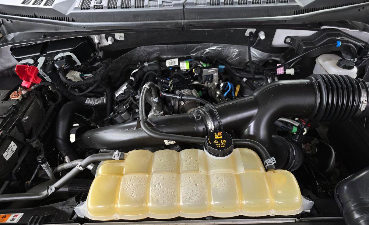 Used 2019 Ford F150 Lariat w/ Equipment Group 502A Luxury image 21