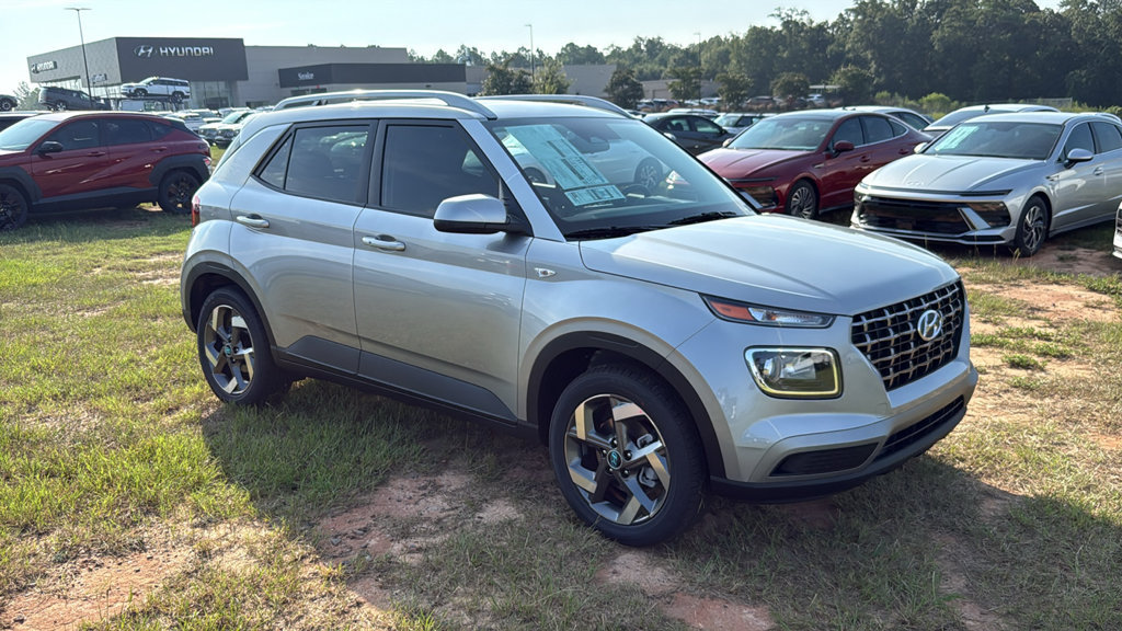 New 2026 Hyundai Venue SEL FWD image 1