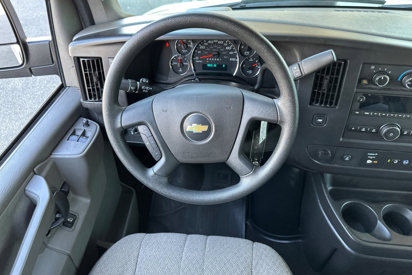Certified 2025 Chevrolet Express 3500 LT w/ LT Preferred Equipment Group image 14