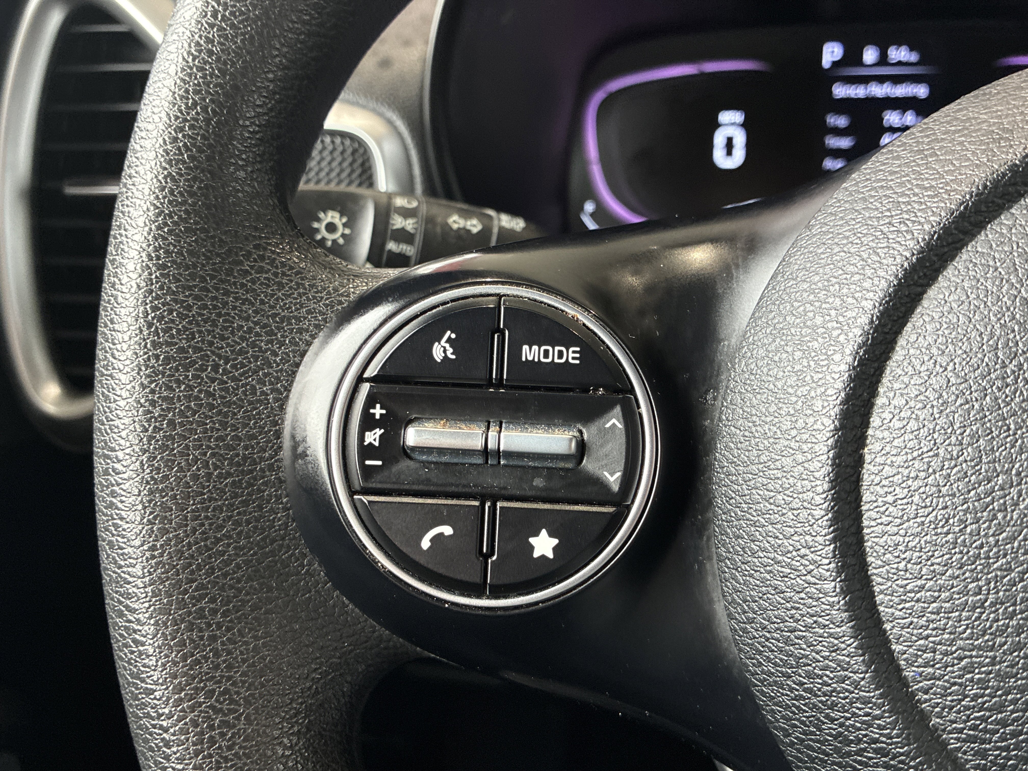 Used 2023 Kia Soul LX w/ LX Technology Package image 27