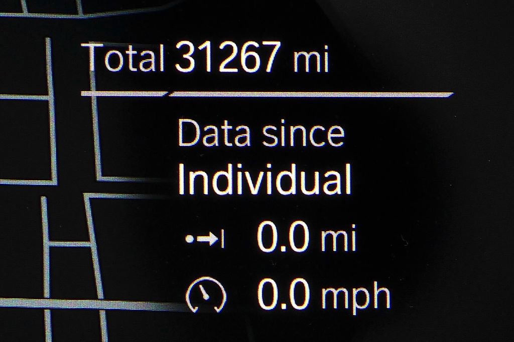 Used 2023 BMW X5 xDrive40i w/ Parking Assistance Package image 25