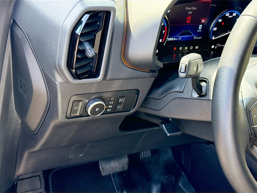 Used 2023 Ford Bronco Sport Badlands image 11