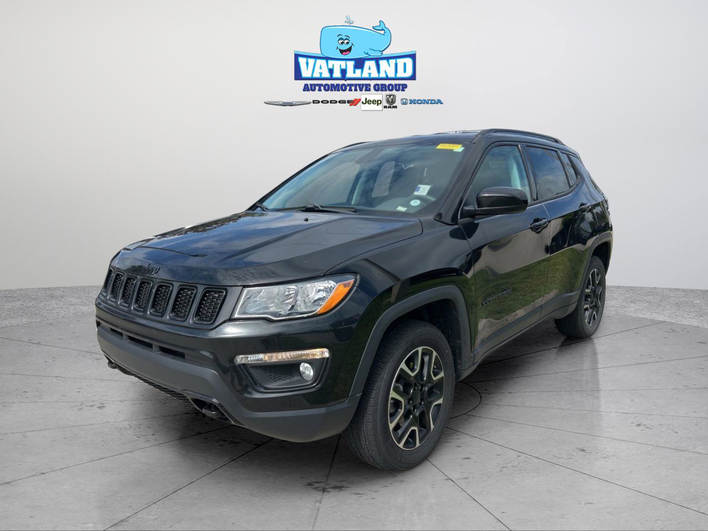 Used 2019 Jeep Compass Sport AWD/4WD image 1