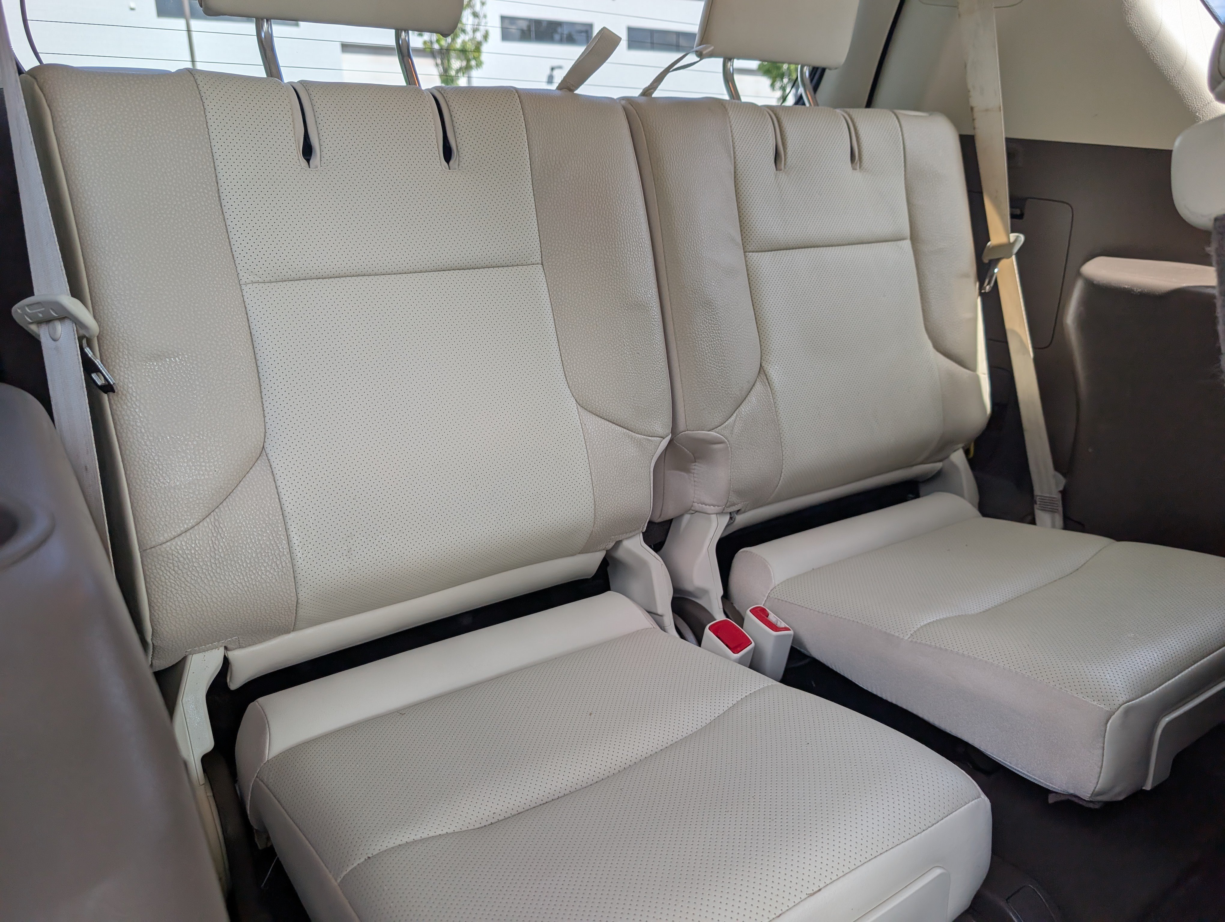 Used 2015 Lexus GX 460 w/ Premium Package AWD/4WD image 12