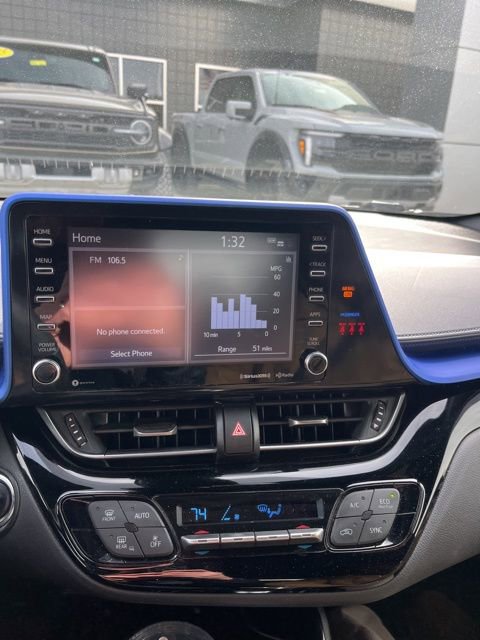 Used 2020 Toyota C-HR XLE image 5